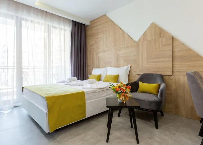 Апартамент Inter Поморие