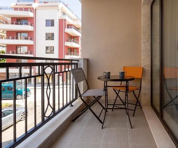 Апартамент Inter